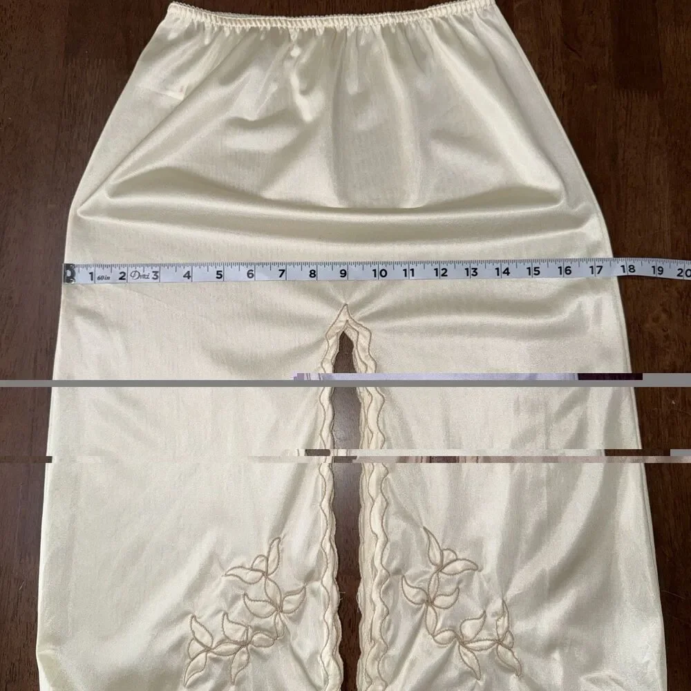Vintage Vincent Nylon Half Slip Ivory Lace Trim High Slit 90s Lingerie Skirt S
